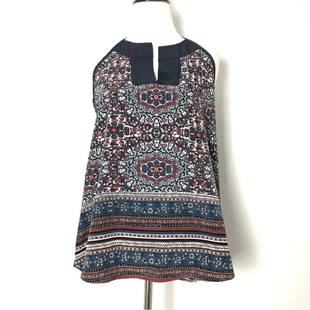 Athleta Blue Floral Striped Sleeveless V-neck SZ XS Women’s Keyhole Tank Top